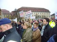Kundgebung gegen die geplanten Kürzungen im kommunalen Finanzausgleich am Freitag, 14.11.2014, um 08:30 Uhr, auf dem Domplatz in Magdeburg