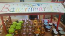 Wieder ein gelungener Kinderbauernmarkt und Kaffeestube in der Kita Pittiplatsch Kläden.