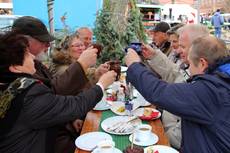 Ein gelungener 24. Klädener Adventsmarkt mit vielen schönen Momenten und mit vielen Gästen aus nah und fern, die sich auf die schönste Zeit des Jahres auf dem Klädener Adventsmarkt einstimmten.