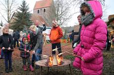 Ein gelungener 24. Klädener Adventsmarkt mit vielen schönen Momenten und mit vielen Gästen aus nah und fern, die sich auf die schönste Zeit des Jahres auf dem Klädener Adventsmarkt einstimmten.