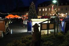 Ein gelungener 24. Klädener Adventsmarkt mit vielen schönen Momenten und mit vielen Gästen aus nah und fern, die sich auf die schönste Zeit des Jahres auf dem Klädener Adventsmarkt einstimmten.