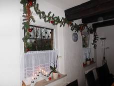 Gebt den Kindern eine Welt von Geborgenheit und Frieden Gebt den Kindern eine Welt von Geborgenheit und Frieden