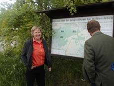 Großsteingräber sollen in überregionaler Megalithroute verknüpft werden Großsteingräber sollen in überregionaler Megalithroute verknüpft werden