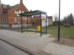 Neue Bushaltestelle in Bismark am Ambulatorium fertiggestellt