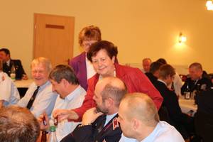 Letzte Ortswehrleitertagung des Jahres 2015 mit positiver Bilanz und einem dreifachen Gut-Wehr Letzte Ortswehrleitertagung des Jahres 2015 mit positiver Bilanz und einem dreifachen Gut-Wehr