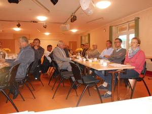 Mit 106 geförderten Projekten und rund 5,7 Mio. Euro eingesetzter EU-Mittel haben wir unsere Zielsetzungen deutlich übertroffen, stellte Verena Schlüsselburg fest. Mit 106 geförderten Projekten und rund 5,7 Mio. Euro eingesetzter EU-Mittel haben wir unsere Zielsetzungen deutlich übertroffen, stellte Verena Schlüsselburg fest.