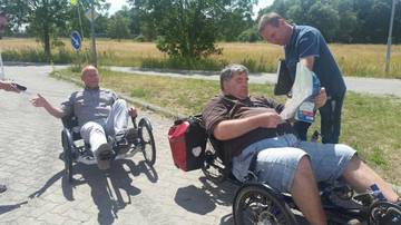 Erster Abschnitt des neuen Radweges an der L15 in der Ortschaft Kläden fertiggestellt Erster Abschnitt des neuen Radweges an der L15 in der Ortschaft Kläden fertiggestellt