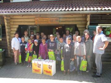 Wieder 18 weißrussische Kinder auf Einladung von Einheitsgemeindebürgermeisterin Verena Schlüsselburg zu Gast in der Einheitsgemeinde Wieder 18 weißrussische Kinder auf Einladung von Einheitsgemeindebürgermeisterin Verena Schlüsselburg zu Gast in der Einheitsgemeinde