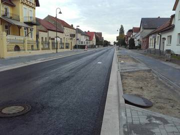 Am 3. November offizielle Verkehrsfreigabe Ausbau der K1069, Ortsdurchfahrt Bismark, Bahnhofstraße / Bahnhofchaussee Am 3. November offizielle Verkehrsfreigabe Ausbau der K1069, Ortsdurchfahrt Bismark, Bahnhofstraße / Bahnhofchaussee