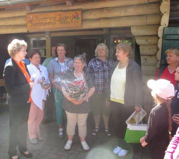 Wieder 18 weißrussische Kinder auf Einladung von Einheitsgemeindebürgermeisterin Verena Schlüsselburg zu Gast in der Einheitsgemeinde Wieder 18 weißrussische Kinder auf Einladung von Einheitsgemeindebürgermeisterin Verena Schlüsselburg zu Gast in der Einheitsgemeinde