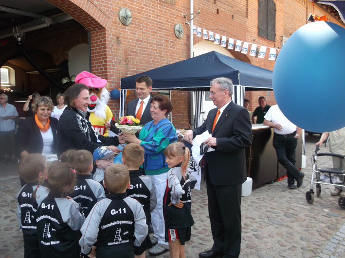 Dankeschönveranstaltung der Raiffeisenbank KalbeBismark eG Dankeschönveranstaltung der Raiffeisenbank KalbeBismark eG
