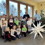Übergabe Weihnachtsstern Grundschule 1