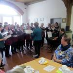 Das Frühlingsfest aus Anlass des 20 jährigen Jubiläums des Chores des Klädener Media- Kulturkreises war ein voller Erfolg, und das im wahrsten Sinne des Wortes. Der "Alte Schafstall" war besetzt bis auf den letzten Platz.