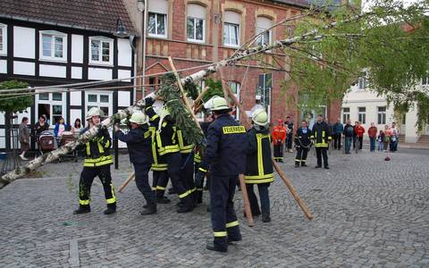 grüße zum maifeiertag