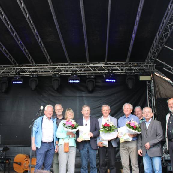 Impressionen vom Sonntag: Festumzug und Staffelstabübergabe IMG 0786