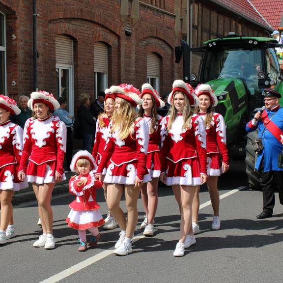 Impressionen vom Sonntag: Festumzug und Staffelstabübergabe IMG 0723