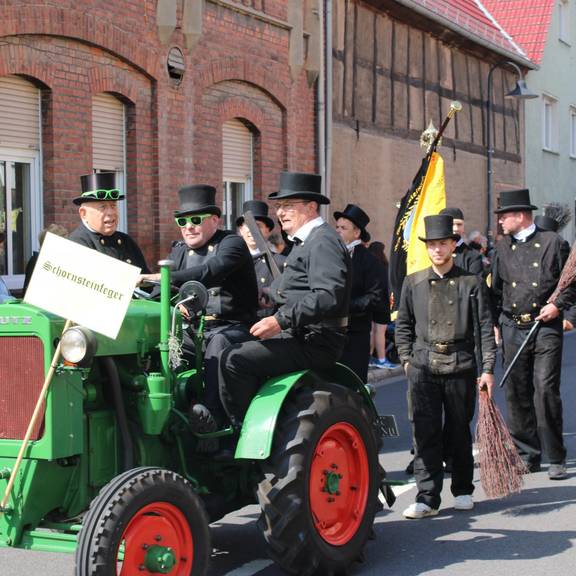Impressionen vom Sonntag: Festumzug und Staffelstabübergabe IMG 0663