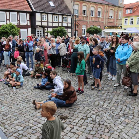 Impressionen vom Samstag - 20. Altmärkisches Heimatfest © Ralf Motejat IMG 5595 DxO
