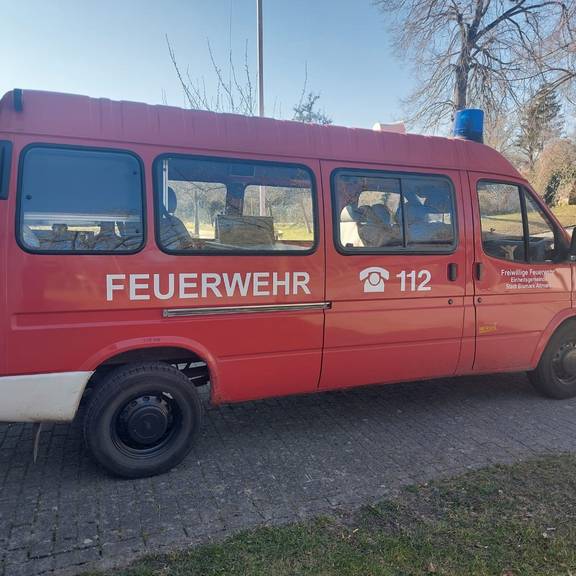 verkaufsausschreibung feuerwehrfahrzeug mtw